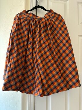 Unique vintage retrolicious Plaid circle Midi Skirt in Orange and Navy
